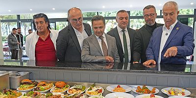Yıllardır bakımsızdı, Mahmutlar'ın yeni buluşma adresi oldu