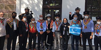 Yörük Türkmen Heyetinden Gönülleri Fetheden Erdemli Davranış