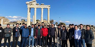 Yurt öğrencileri Manavgat'ı gezdi