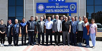 Zabıta amirliğine terfi eden personelin rütbesini Başkan Başdeğirmen taktı 