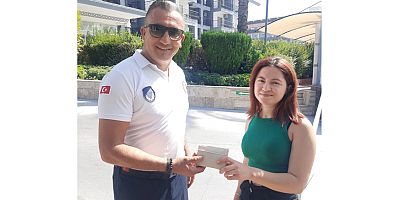 Zabıta personeli kayıp cüzdanı sahibine ulaştırdı