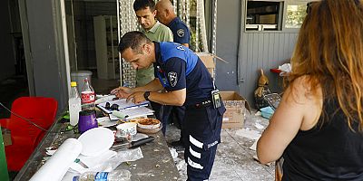 Zehir saçan işletmeyi Zabıta ekipleri mühürledi