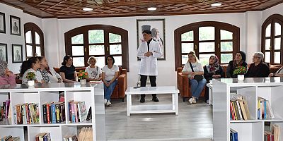 Zübeyde Hanım Kadın Eğitim ve Sosyal Tesisi’nde bulaşıcı hastalıklardan korunma yöntemleri konuşuldu