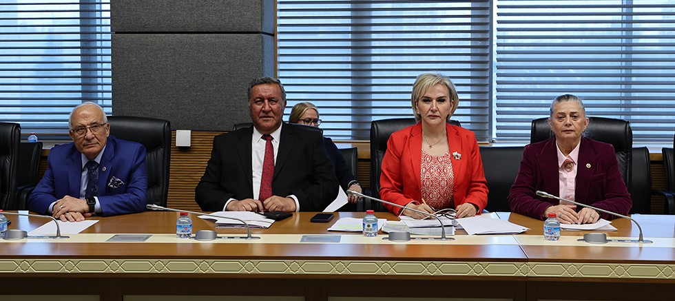 TBMM Tarım Komisyonunda sert tartışma: Bu kanunla merhameti yok ediyoruz