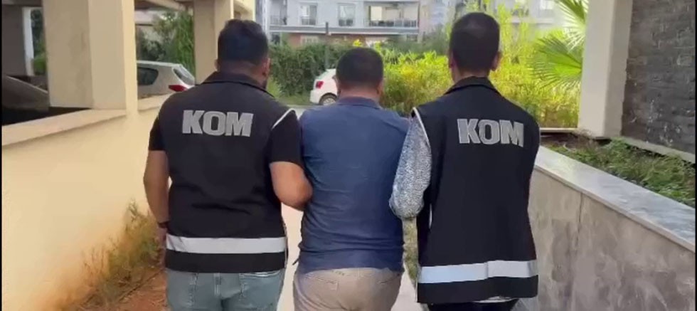 Tefecilik ve Nitelikli Dolandırıcılık Operasyonunda 22 Şüpheli Yakalandı
