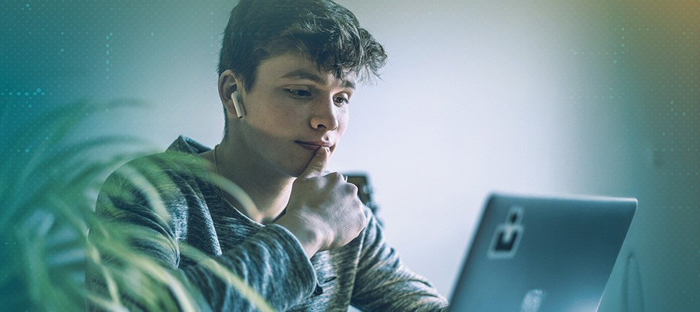 Teknolojiyle büyüyen nesil dijital tehditleri ne kadar dikkate alıyor?