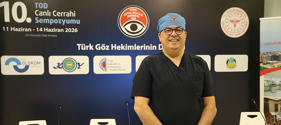  Türk göz doktorlarının canlı cerrahi deneyimi dünyaya ulaştı 