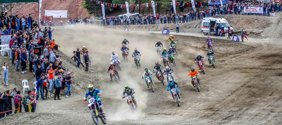 Türkiye Motokros Şampiyonası Kumluca'da