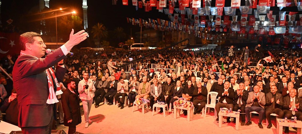 Tütüncü: “Antalya’ya hizmet damgası vuracağız”