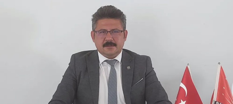 Uygar Çarban: Genel başkanımızın yanındayız, geri adım atmayız